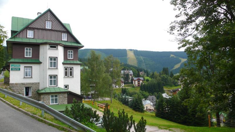 Astoria Inn Špindlerŭv Mlýn Exteriér fotografie