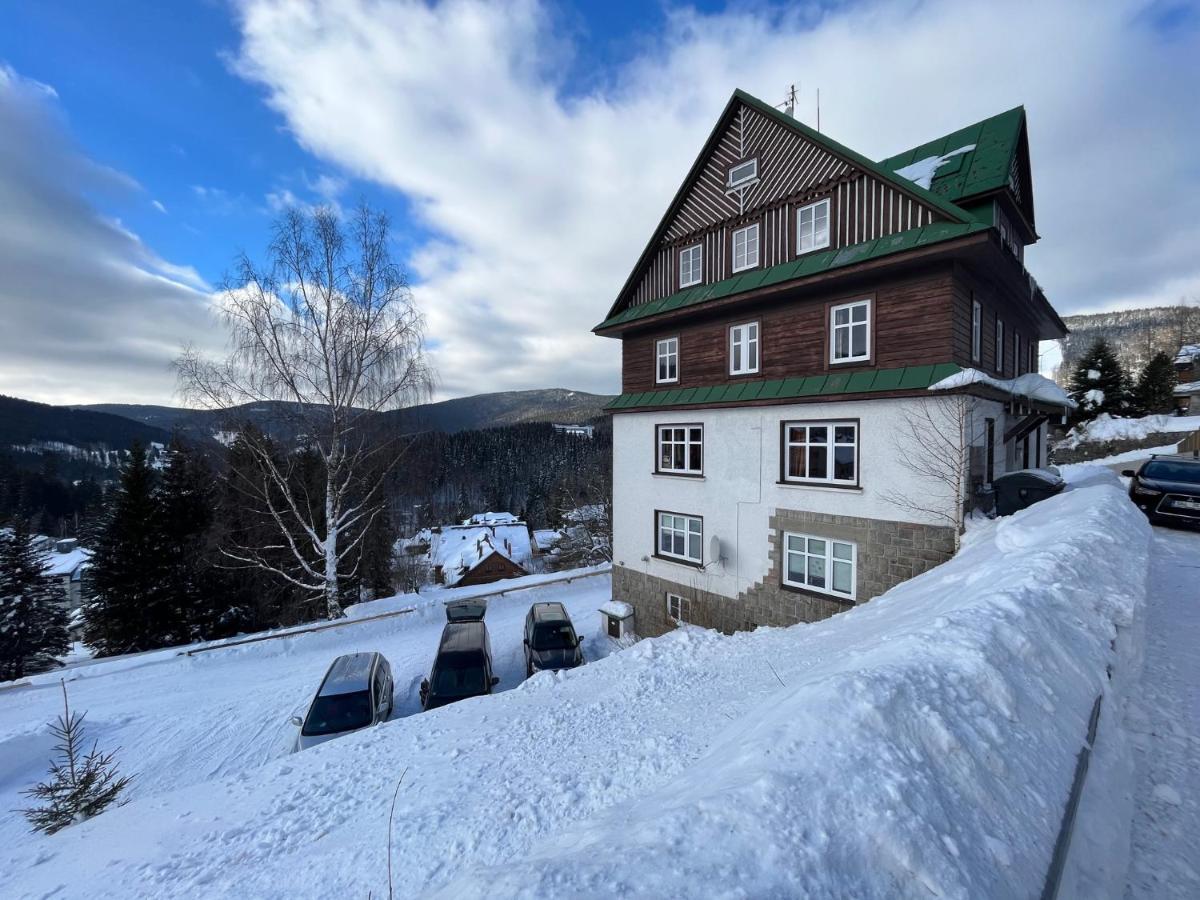 Astoria Inn Špindlerŭv Mlýn Exteriér fotografie