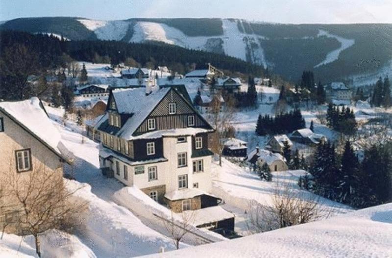 Astoria Inn Špindlerŭv Mlýn Exteriér fotografie